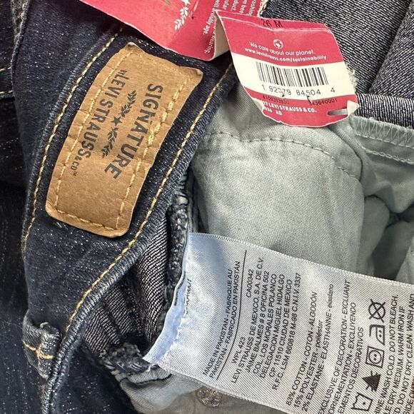 levi's signature modern bootcut simply stretch jeans size 26 M - Picture 7 of 8